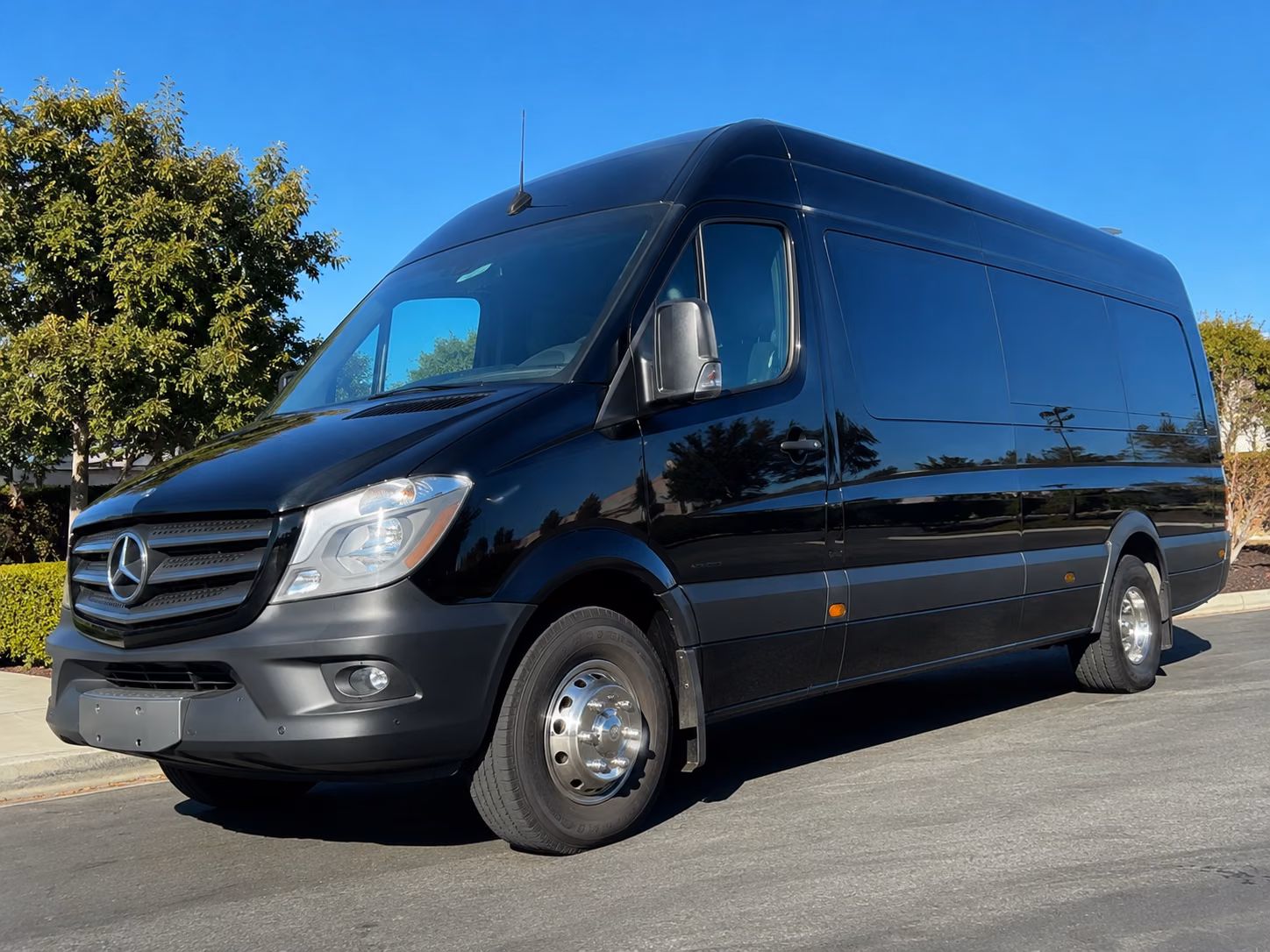 castle rock airport transportation onboard seating