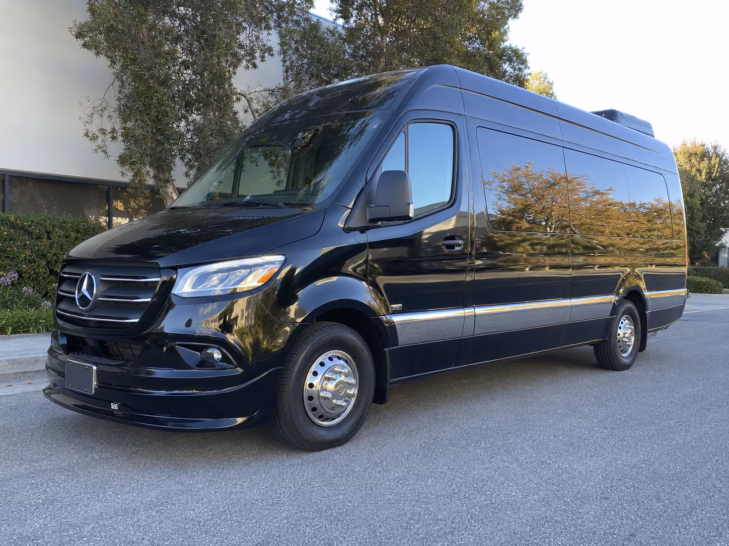 find the perfect transportation for your next corporate event 4