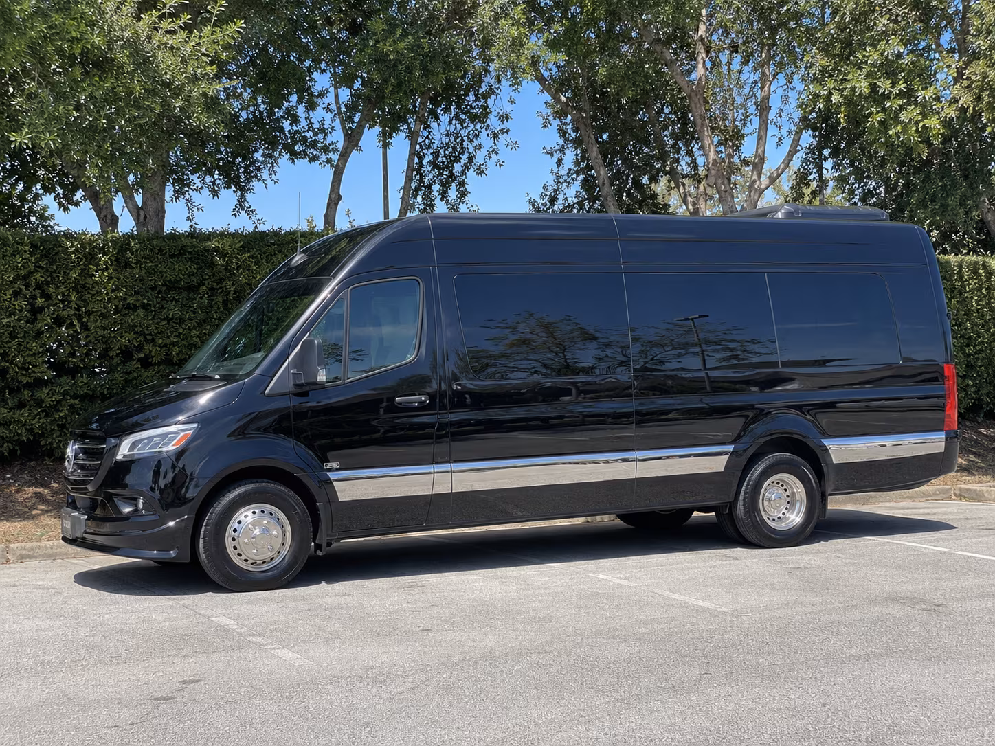 sprinter van and minibus rentals for castle rock executive travel